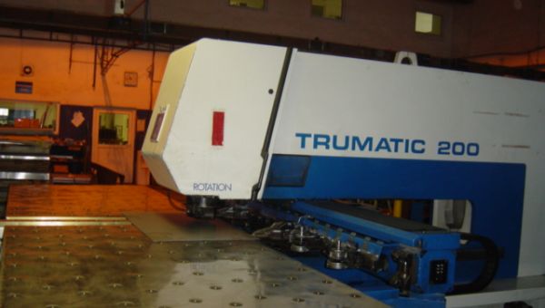 Punching_machine_Trumatic_200_ROTATION-13070.jpg