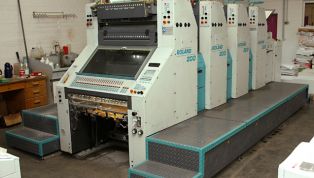 Roland_204_age_2001-13430.jpg