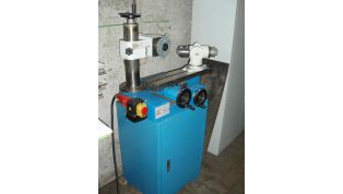 Tool_sharpening_machine_Knuth_KSW_200-6240.jpg