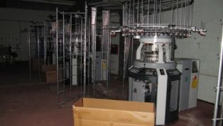 Production_line_circular_knitting-109811.jpg