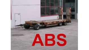 SCHMITZ_-_3_Achs_Tieflader-_Anhanger-7751.jpg