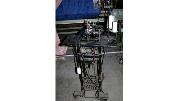 Mauser_1602_goods_sewing-on_machine-6162.jpg