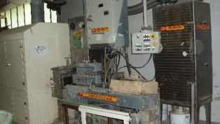 Laquering_machine_Schiele_type_Vacumat_882000721-6342.jpg