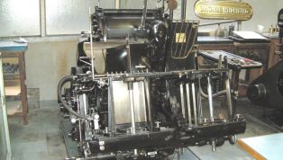Heidelberg_GT_-_Tiegel-8022.jpg