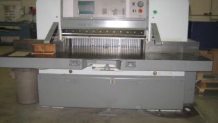 POLAR_115_ED_Paper_Cutter-13453.jpg