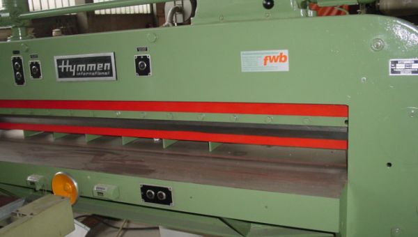Veneer_guillotine_Hymmen_AS_230-6493.jpg