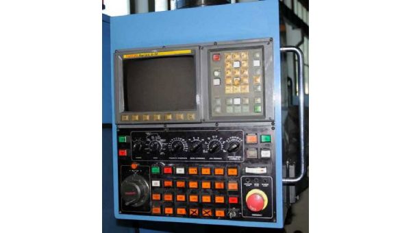Machining_center-vertical-YCM_SUPERMAX_VMC_72A-92831.jpg