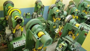stamping_presses_BSTA_30__BSTA_18_-_12_machines-12364.jpg