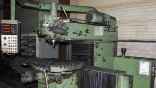 Universal_milling_machine__MAHO_MH_1000P-13204.jpg