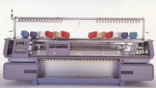 Knitting_Machines_CMS-5834.jpg
