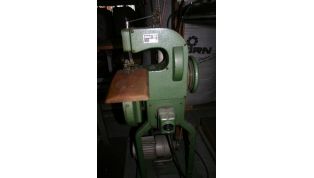 Dohle_Unit_sew_on_machine_model_799-6124.jpg