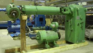 Troester_Extruder_GS_60_x_1520_D_with_feed_roll-7104.jpg