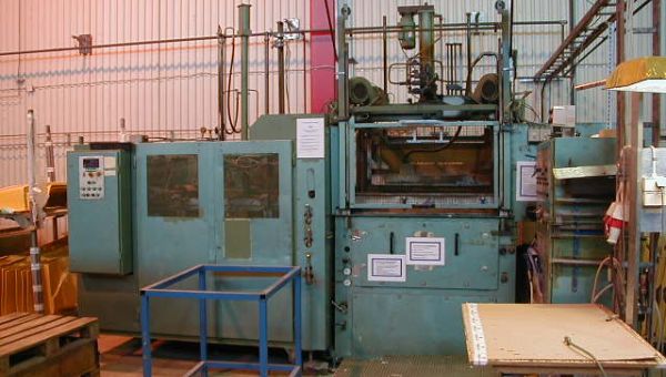 Illig_UA_100_BE_PR_1983_Thermoformingmachine-7214.jpg