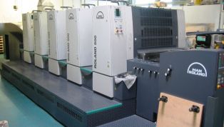 Roland_504__LV-7804.jpg