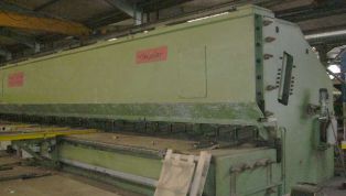 Hydraulic_swingcut_shears_BEYELER_C_12400_x_16-5885.jpg
