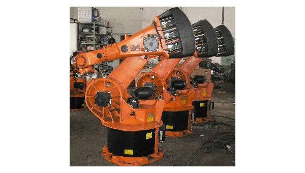 KUKA_KR_150_KRC1_6_axis_industrial_robots-6035.jpg