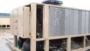 YORK_Aircooled_liquid_chiller-6535.jpg