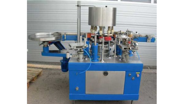 Labelling_machine_ENOL_PAV-6665.jpg
