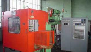 BEKUM_BAE_10_single_station_blow_moulding_machine-7125.jpg