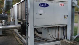 Waterchiller_-_Carrier_30_GZ_190-12187.jpg