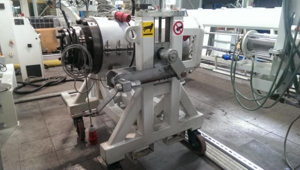 Head-for-three-multilayer-pipe-with-GLASSFIBER-17947.jpg