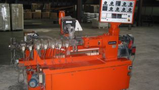 compounding-masterbatch_twin_screw_extruder_line_Leistritz-7007.jpg
