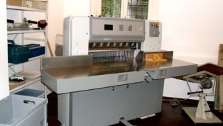 Paper_cutting_machine_POLAR_78_ES-9657.jpg