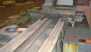 CENTRE_LATHE_TYPE_SPS_1250_MM-5588.jpg