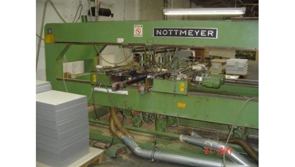 Drilling_automat_Nottmeyer_Komet-Super_S-6268.jpg