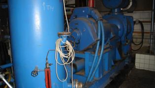 Howden_WRV321_ammonia_screw_compressor-6458.jpg