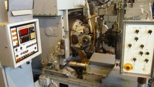 Gear_Hobber_Liebherr_L_200_CNC-12329.jpg
