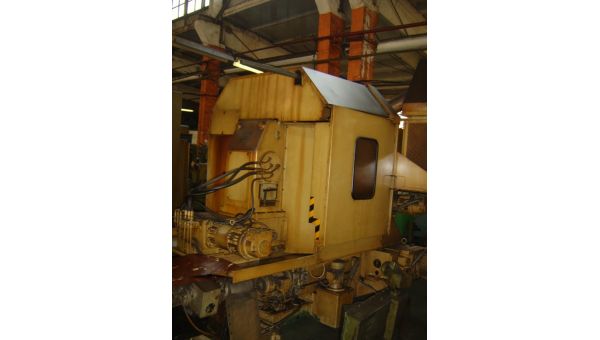 Thread_Milling_and_Hobbing_Machine_ZFWVG_250_x_2000-13429.jpg