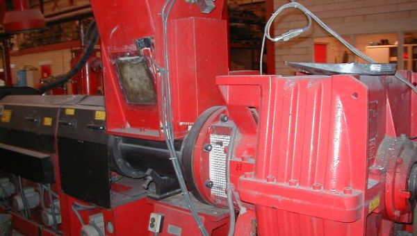 Recyling_extrudesionline_for_Ldpe_film_1995-7089.jpg