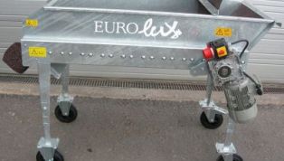 Brush_Machine_from_EUROLUX_for_Potatoes_and_other_bulbs-7369.jpg