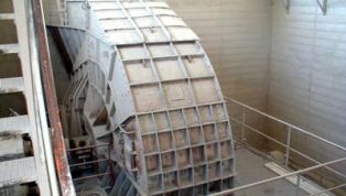 Big-Crusher_Krupp_Titan_3-7489.jpg
